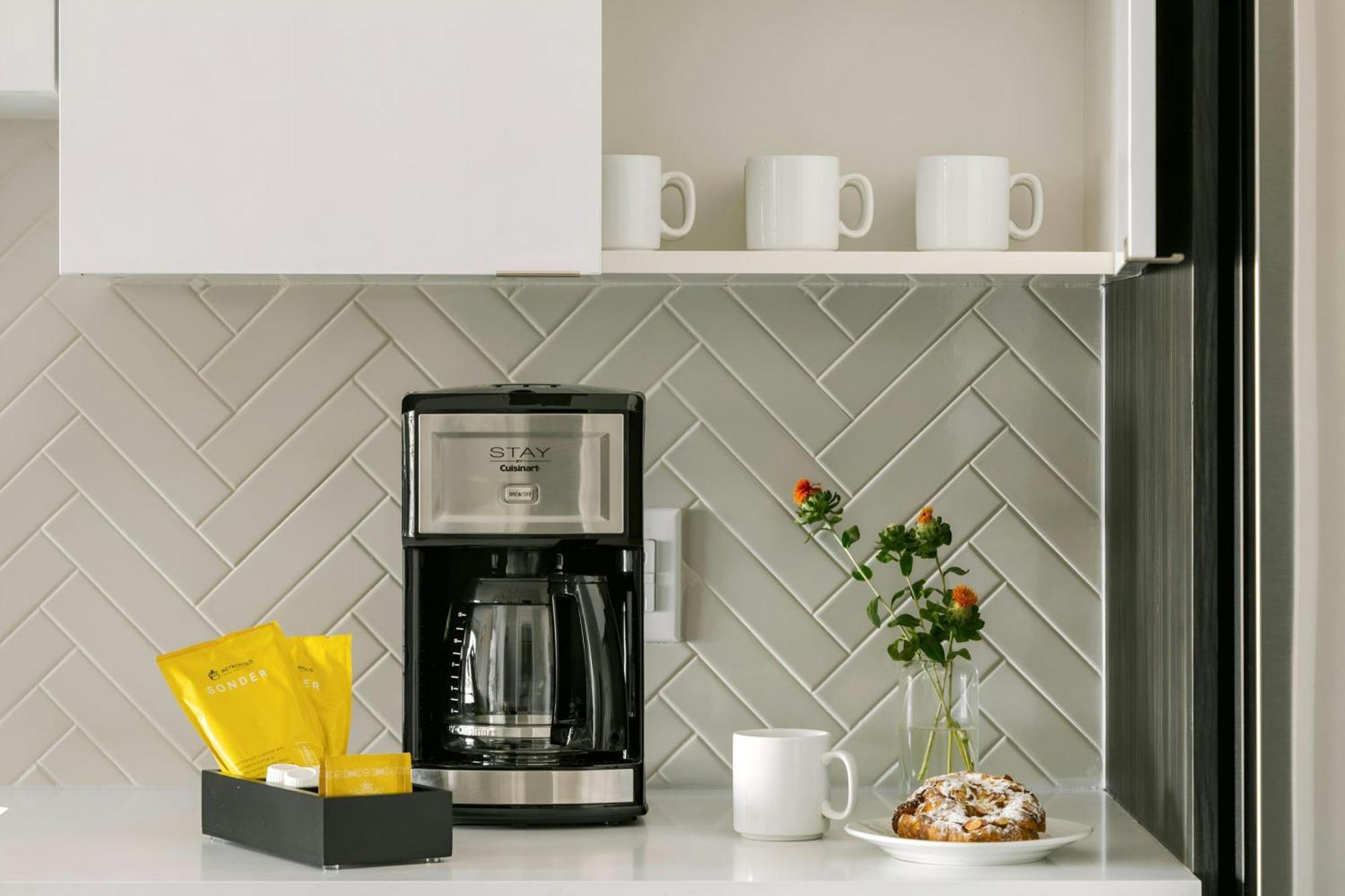 Sonder By Marriott Bonvoy Ovation Apartments Avenue Of The Arts Philadelphie Extérieur photo